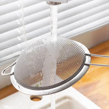 2PCS Fine Mesh Strainers Set Small Stainless Steel Sieves with Handles For Straining Cocktail Flour Powdered Sugar Tea Bar Tool