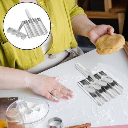 Meatball Maker 2-Pack 4-Link Meatball Shaper Tool for Fish Shrimp Balls Home Cooking 9.25X5.27X1.37 Inch Durable Stainless Steel Easy Press