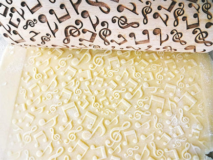 HEARTS EMBOSSING ROLLING PIN WOODEN ROLLING PIN for EMBOSSED COOKIES with LOVE HEARTS