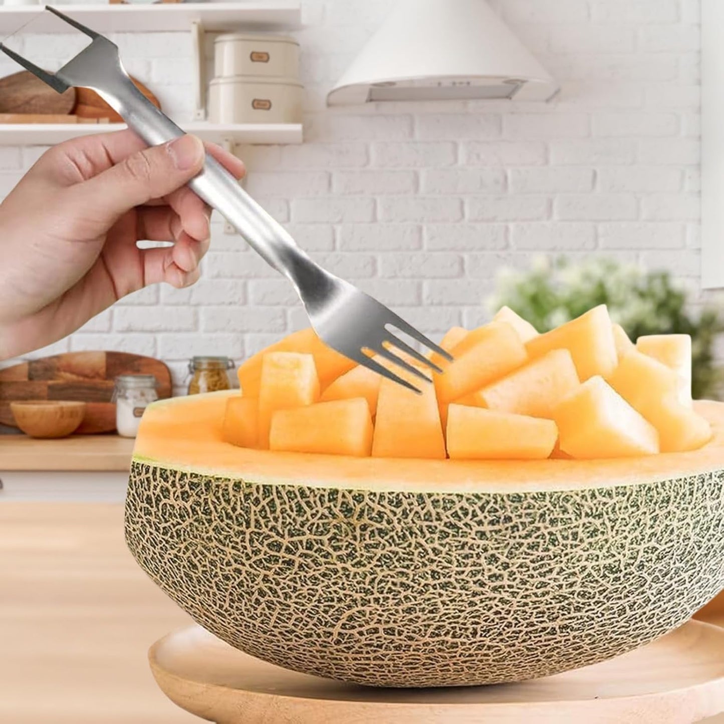 Watermelon Cutter, 2-in-1 Stainless Steel Fruit Cutter, Dual Head Watermelon Fork Slicer Tool, Summer Fruit Cutting Kitchen Gadget for Home (Round-2PCS)