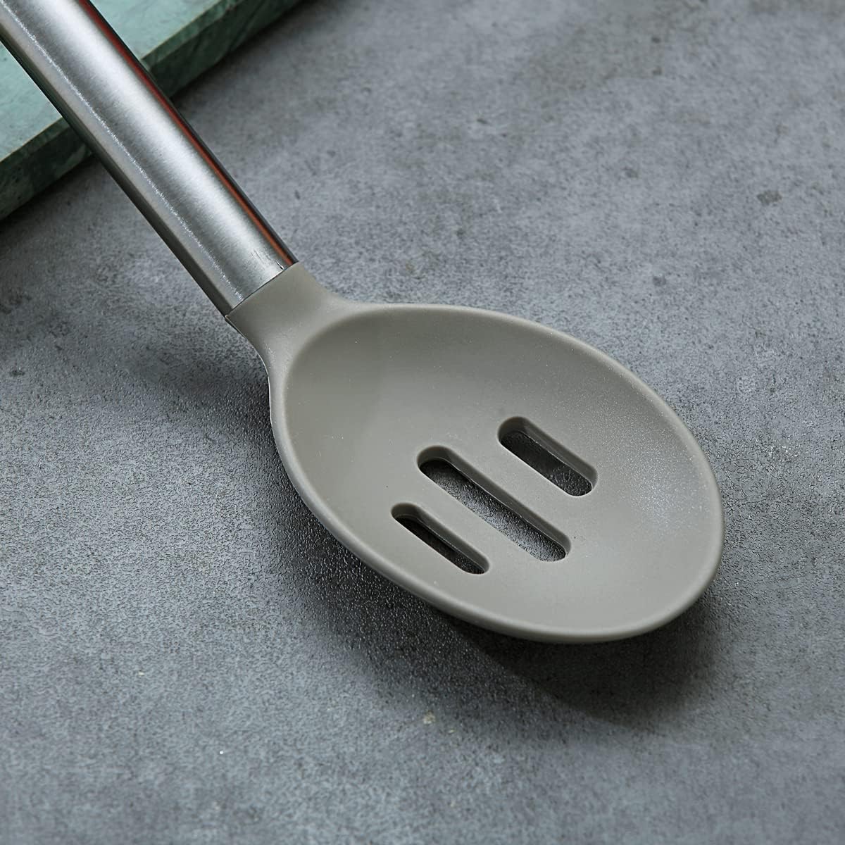 Berglander Skimmer, Non-stick Silicone Strainer, Kitchen Cooking Skimmers For Non-Stick Cookware, Dishwasher Safe, Easy to Clean