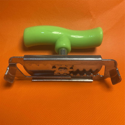 Jar Opener for Weak Hands, Jar Opener for Seniors, Adjustable Lid Opener, Bottle Opener for Arthritic Hands, Lid opener, Kitchen Accessories Opener (green-authentication seller:zyx0937)