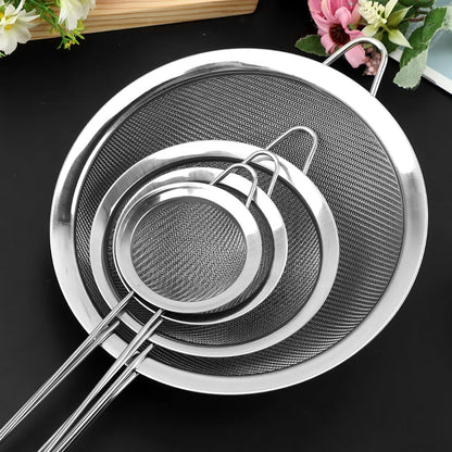4PCS Stainless Steel Strainer Set – Fine Mesh Multi-Size w/Handles for Sifting&Rinsing | Ergonomic Design for Wet/Dry Ingredients – Ideal for Home Cooks,Baking&Veg Prep