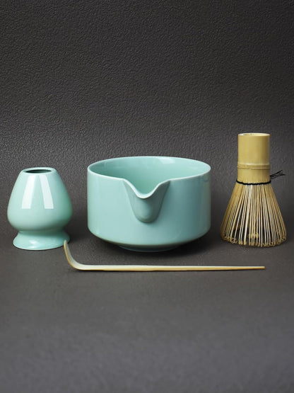 Artcome 4 Pcs Complete Matcha Ceremony Kit - Japanese Bowl With Pouring Spout, Whisk, Holder, Scoop - Tea Set for Making Usucha, Koicha and Latte (Green)