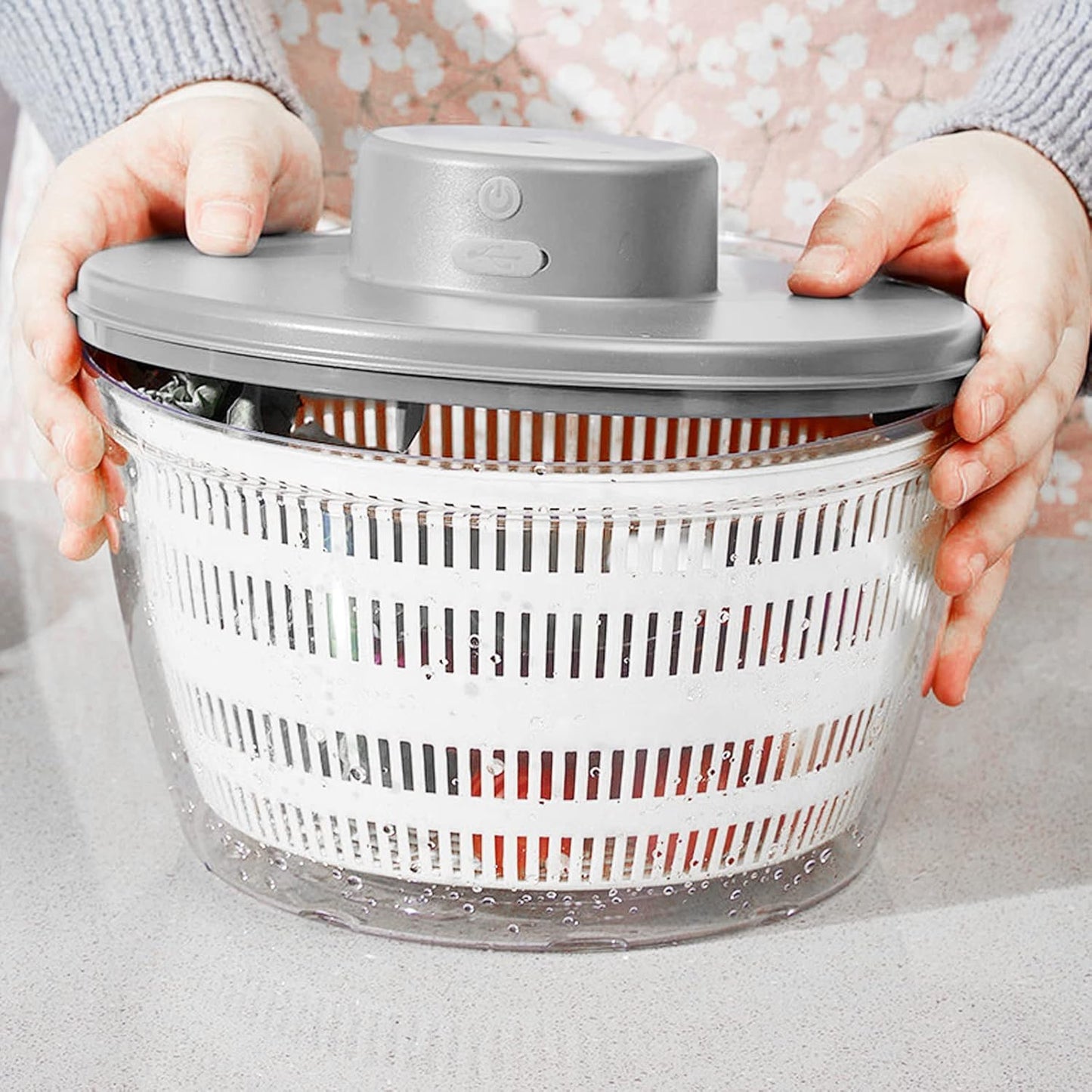 Electric Salad Spinner,6L Large Capacity Automatic Vegetables Fruit Washer Dryer Drainer Strainer,USB Charge Lettuce Spinner Cleaner with 350 ml Squeeze Bottle for Home Kitchen