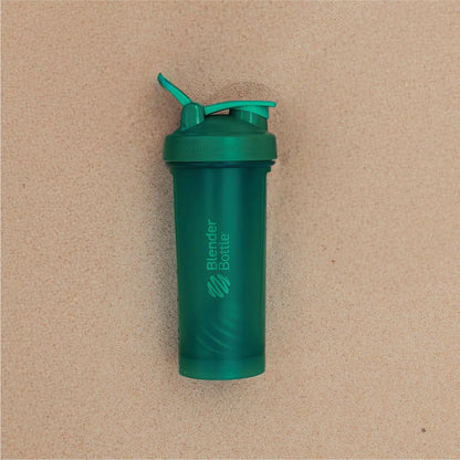 BlenderBottle Classic V2 Shaker Bottle Perfect for Protein Shakes and Pre Workout, 28-Ounce, Clear/Black