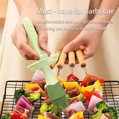 Food Grade Silicone Basting Brush with Integrated Oil Bottle - Heat Resistant, Household Kitchen Use for Pancake, Grilling & Barbecue (Green)