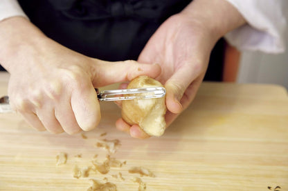 Kai Select 100 T-Peeler