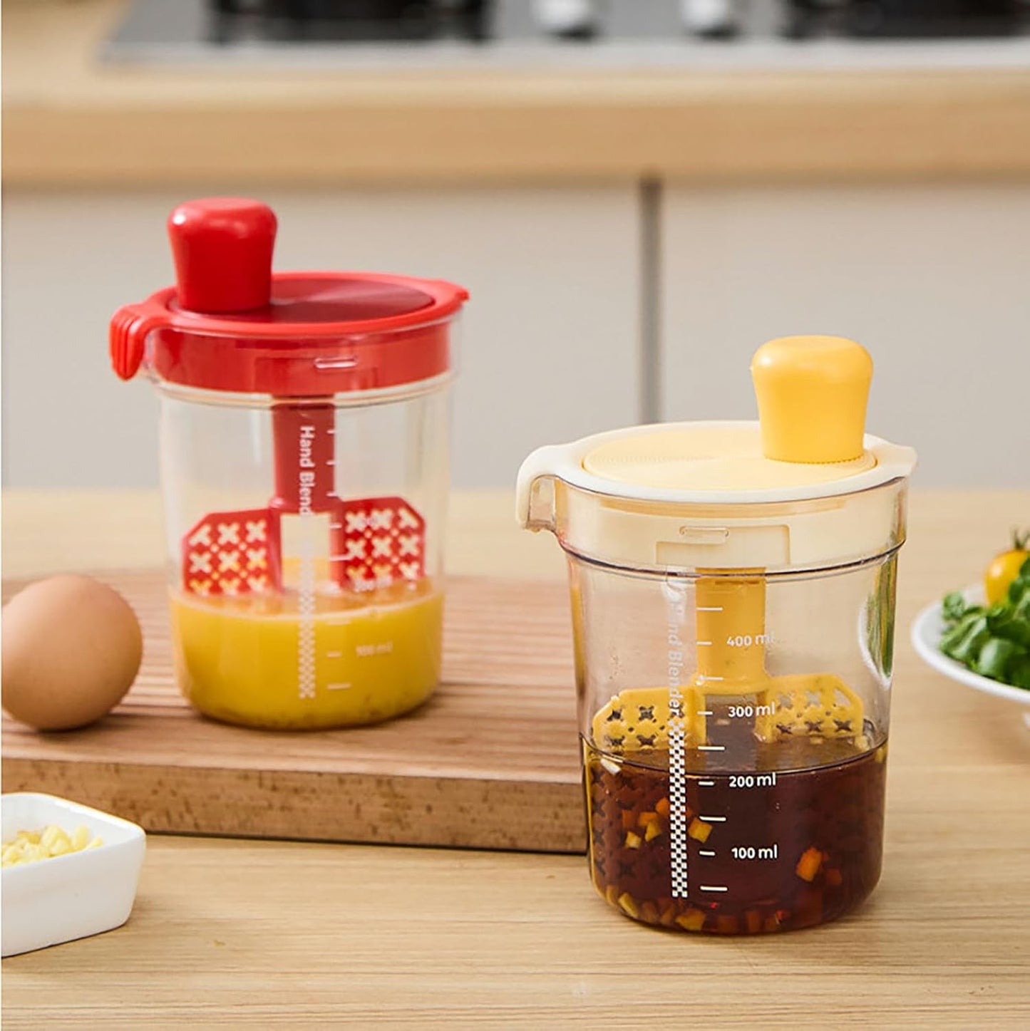 Salad Dressing Shaker Bottle, Salad Dressing Mixer Cup, Egg Liquid Mixing Cup, Manual Mixing Tool for kitchen,vinaigrette dressing bottle (Yellow)