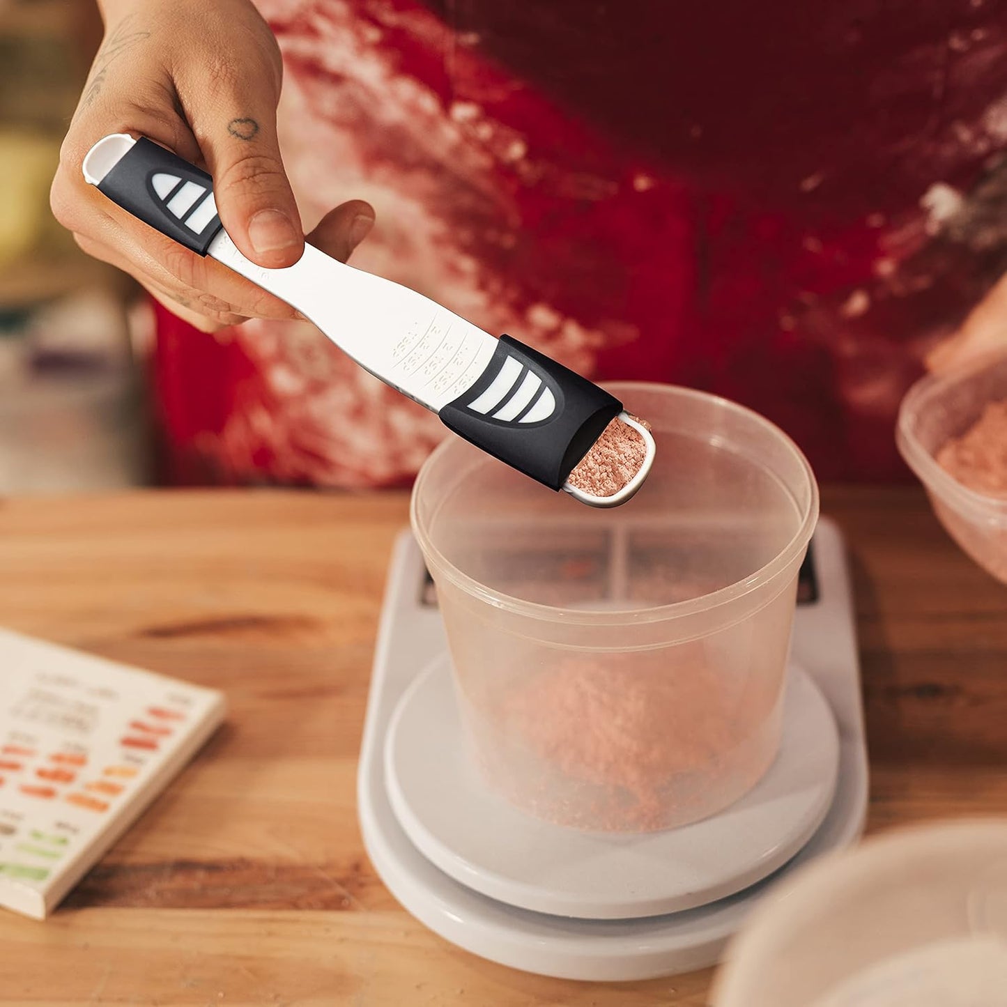 Performore Adjustable Measuring Spoon with Double End Adjustable Scale, 9 Stalls All in One Measuring Spoon, Wide Range of Measurements - Dry and Semi-Liquid Ingredients for Baking, Cooking