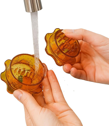 Angel’s Peel Lounge Grlic Mincer Manual Garlic for Quick Meal Preparation - Kitchen Tools for Mincing Grlic, Ginger, Herbs, Nuts (Clear Color)