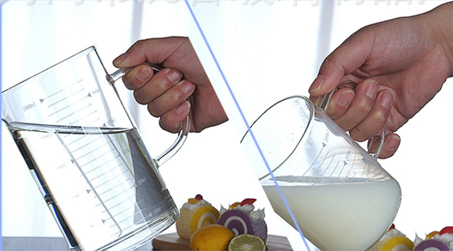 Graduated Beaker Mug with Handle and Durable Bamboo Lid Borosilicate Glass Multi-Function Food Grade Measuring Cup 1000ML
