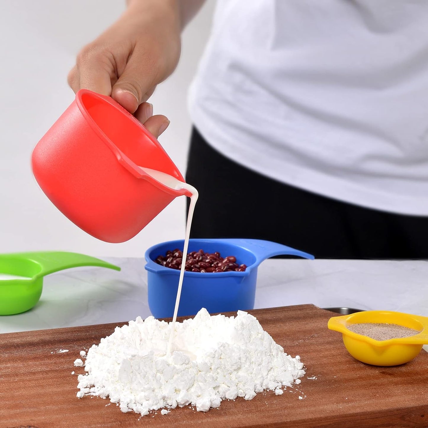 DOTINGHUX Plastic Measuring Spoons 8-Piece,Assorted Colors