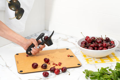 Cuisipro Cherry/Olive Pitter