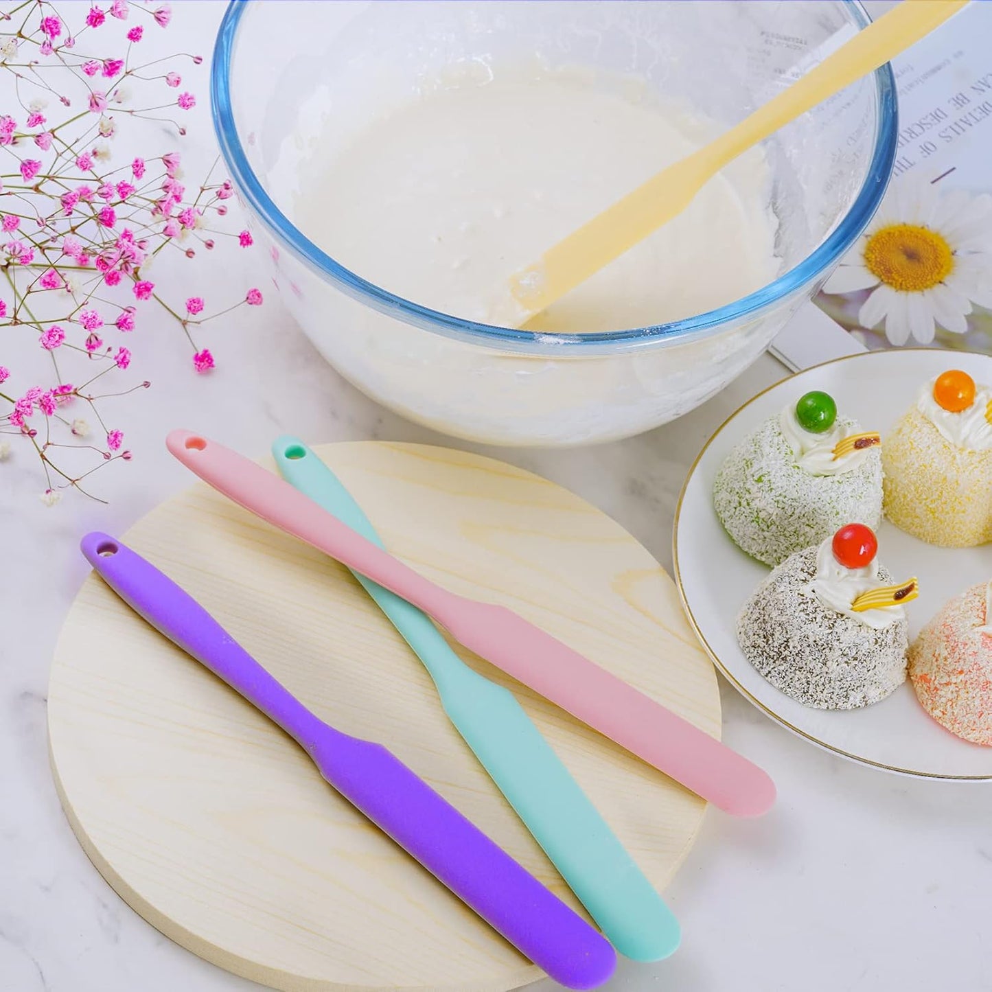 4pcs Silicone Spatula Set Heat Resistant Cake Cream Butter Spatulas Mixing Batter Scraper Non-Stick Flexible Baking Cooking Tool 4 Colors (multicolor)