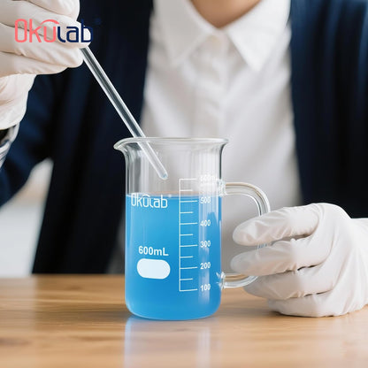 Glass Beakers with Handle, 2 Pcs Vol 600ml 3.3 Borosilicate Glass Beaker Measuring Cups with Spout for Laboratories, Classrooms or Home, Lab Beakers, BKLGH600A2