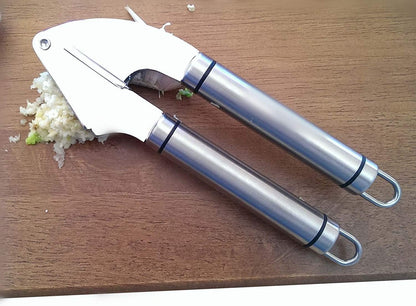 Best Garlic Press With Cleaning Brush - Solid 18/10 Stainless Steel Garlic Crusher Mincer Ginger Tools