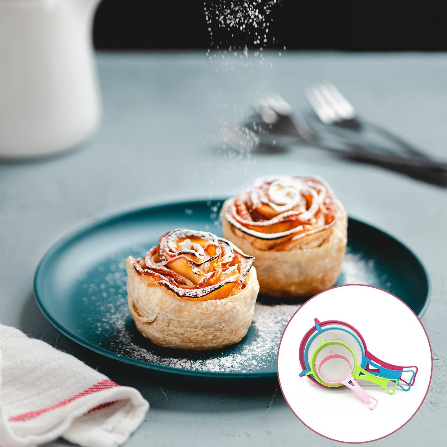 Ragyzity 4Pcs Plastic Mesh Strainer Colander Set, Kitchen Plastic Flour Colander Set, Food Soy Milk Flour Sieve Long Handle Icing Sugar Sifters Fine Strainer with Non Slip Handles (4 Size)