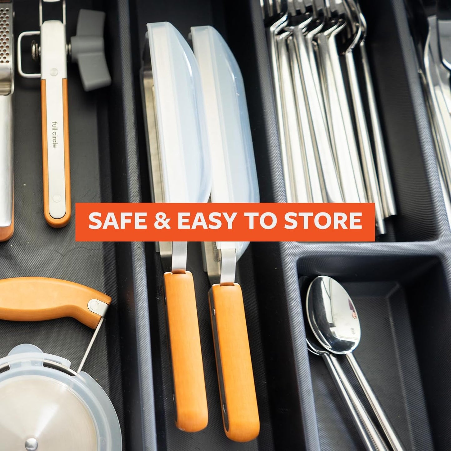 Full Circle Simply the Zest, Fine Grater and Zester with Innovative Food Catcher, High Performance Zesting – Perfect for Parmesan, Garlic, Lemon, Fruit, Chocolate and Ginger, Dishwasher Safe