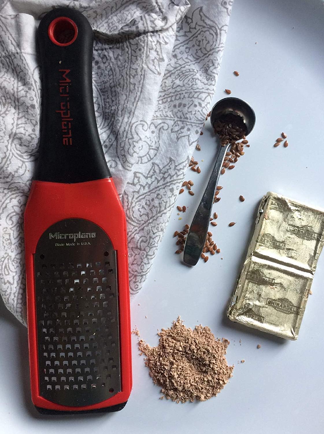 Microplane Artisan Series Cheese Grater and Zester (Coarse, White)