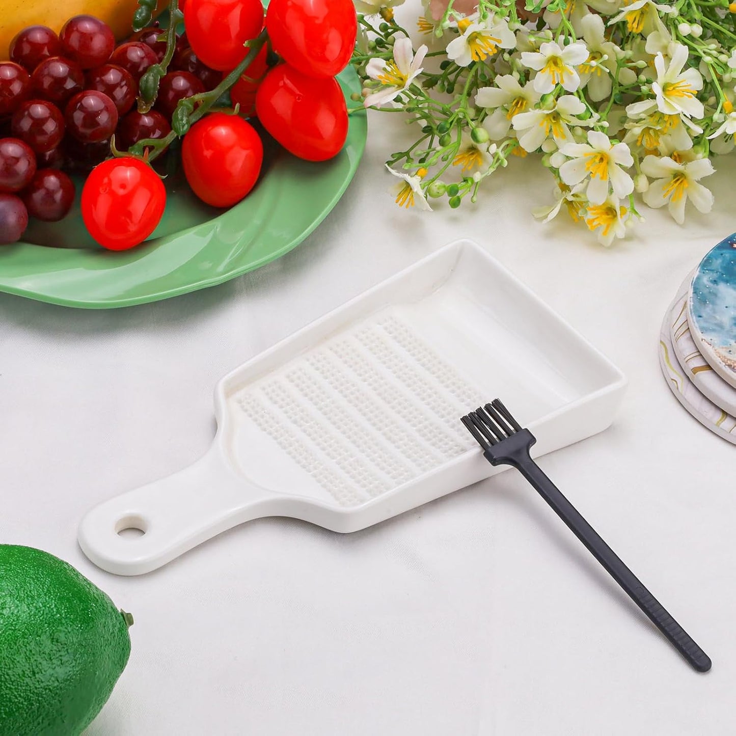 LELE LIFE Ceramic Grater Plate for Garlic and Ginger, Porcelain Garlic Grater Plate Bowl Dish for Grating, Grinding and Dipping (Oval)