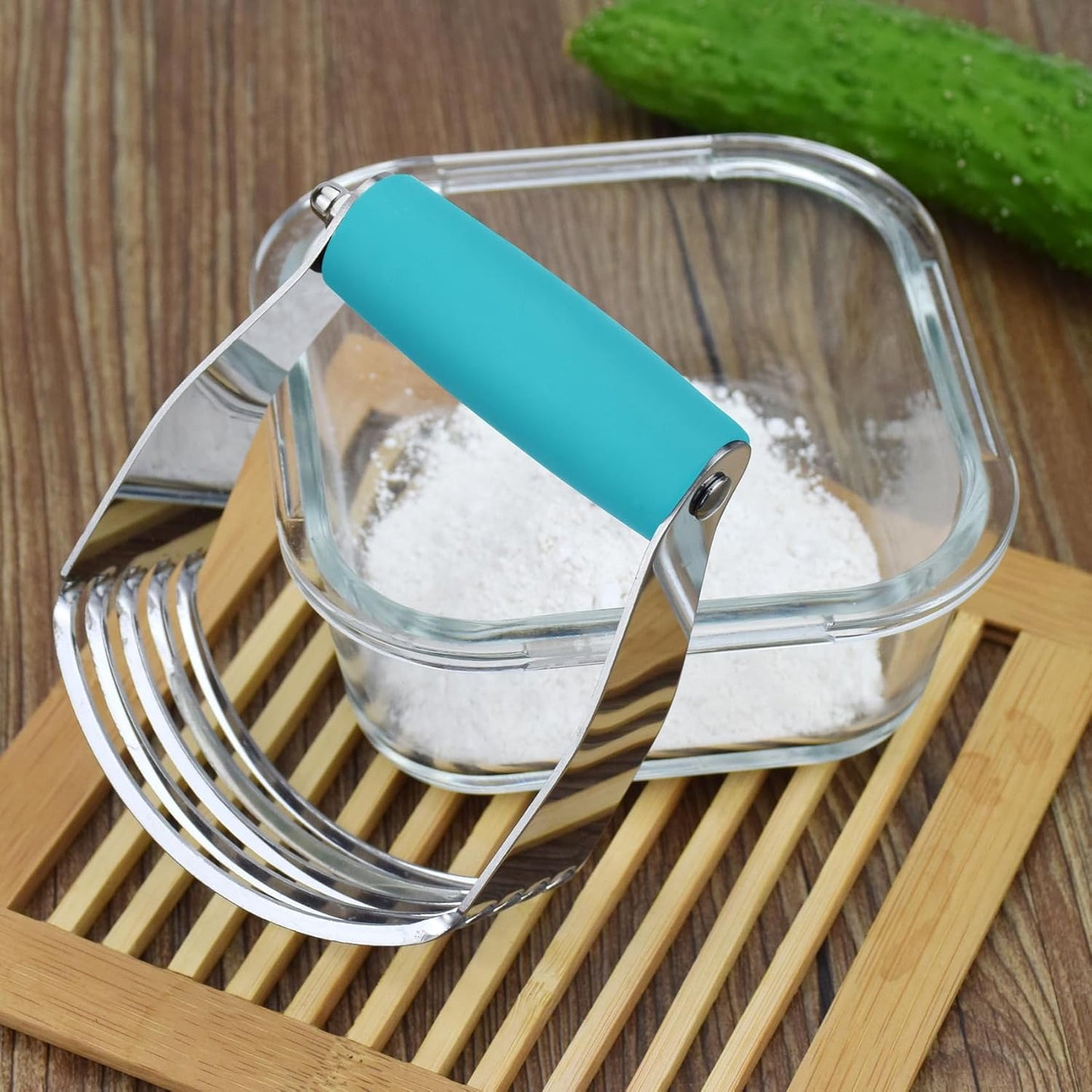 Dough Blender Heavy Duty Pastry Cutter Stainless Steel Butter Cutter Professional Baking Tool For Mixing Flour Butter (Black)