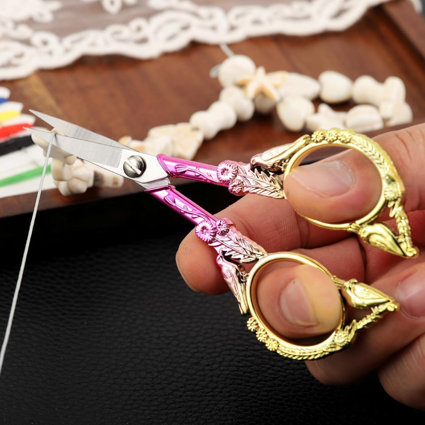 YOUGUOM Sewing Embroidery Scissors, Small Thread Scissor for Craft Artwork Needlework Yarn Knitting Detail Snips, Black Cute Bird Shears