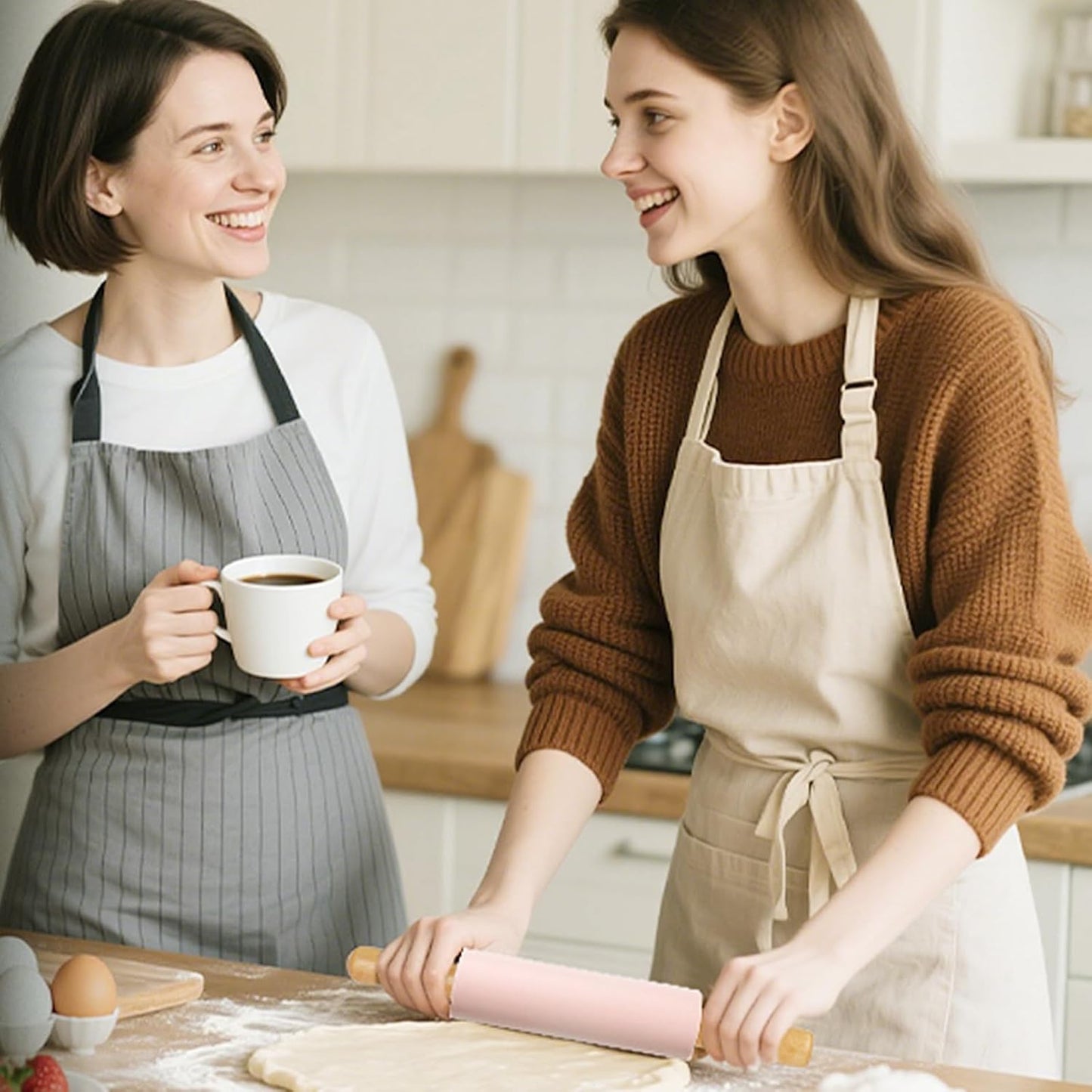 Silicone Rolling Pin for Baking,15Inch Pastry Dough Roller with Wooden Handle,Non Stick Surface Rolling Pin for Dough Cookie Pastry Tapered Dumpling Baking Supplies Kitchen Accessories