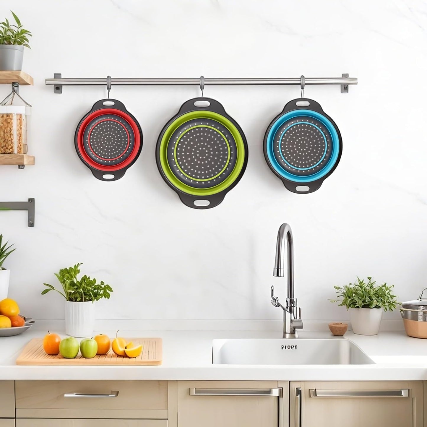 Collapsible Colander 3-Pack Set Space-Saving Foldable Kitchen Strainer with Non-Slip Base Durable Thickened PP+TPE Collapsible Strainers for Pasta, Vegetables, Fruits (Gray-White)