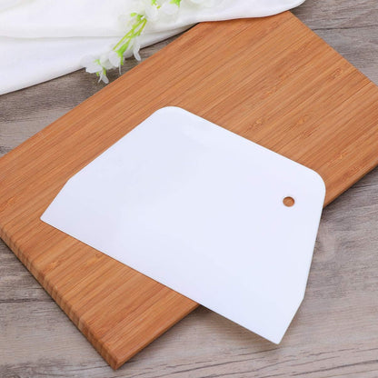 2pcs Dough Bench Scraper Non-Slip Baking Scraper Bakeware Decorating Tools Sculpting Modeling Tools for Bakery Pastry Cake