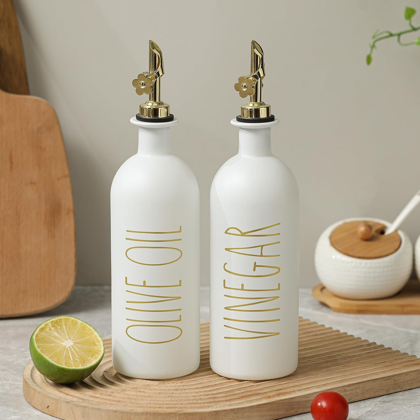 HOMCDALY Premium Olive Oil Dispenser for Kitchen, 11.8oz Glass Oil Bottles with Bamboo Tray, White and Gold Oil&Vinegar Cruet Set, Kitchen Dispenser Bottles with Pourer| Set of 2 (11.8oz –P–Gold)
