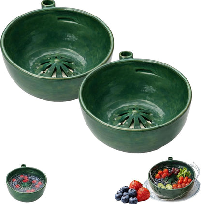 Self Spinning Berry Washing Bowl, Automatic Berry Rinse Bowl with Vortex Washing, 360-Degree Fruit Washer Colander with Built-in Drain Holes for Kitchen, Berries, Grapes and Vegetables (1Pc)