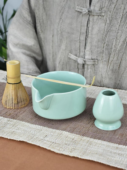 Artcome 4 Pcs Complete Matcha Ceremony Kit - Japanese Bowl With Pouring Spout, Whisk, Holder, Scoop - Tea Set for Making Usucha, Koicha and Latte (Green)
