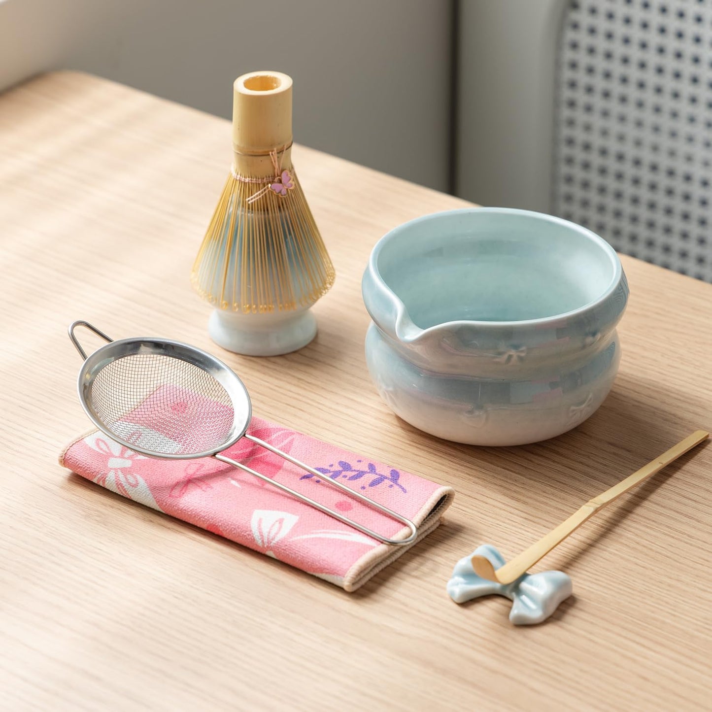 DWEHIXBUY Matcha Kit 7-Pcs matcha whisk set, Measuring Spoon, Japanese Tea Making Tools,Cha, tea bowl, pink matcha set (light blue)