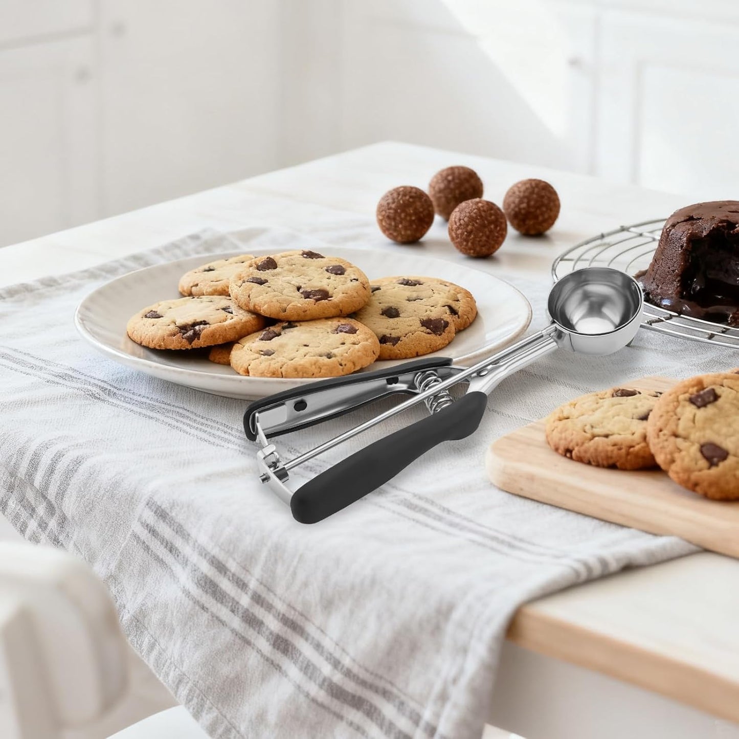 Small Cookie Scoop 1 Tablespoon, Size #60 Cookie Dough Scoop, Stainless Steel Ice Cream Scooper with Trigger Release, for Baking Small Cookies, Meatballs, Melon Balls