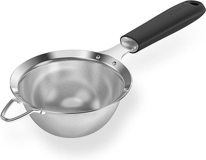18/8 Stainless Steel Mesh Strainer: U-Taste 5.5 Inch Kitchen Fine Mesh Sieve Food Colander with Riveted Sturdy Silicone Handle and 30 Mesh Hole for Straining Flour, Pasta, Fruit, Quinoa(Aqua Sky)