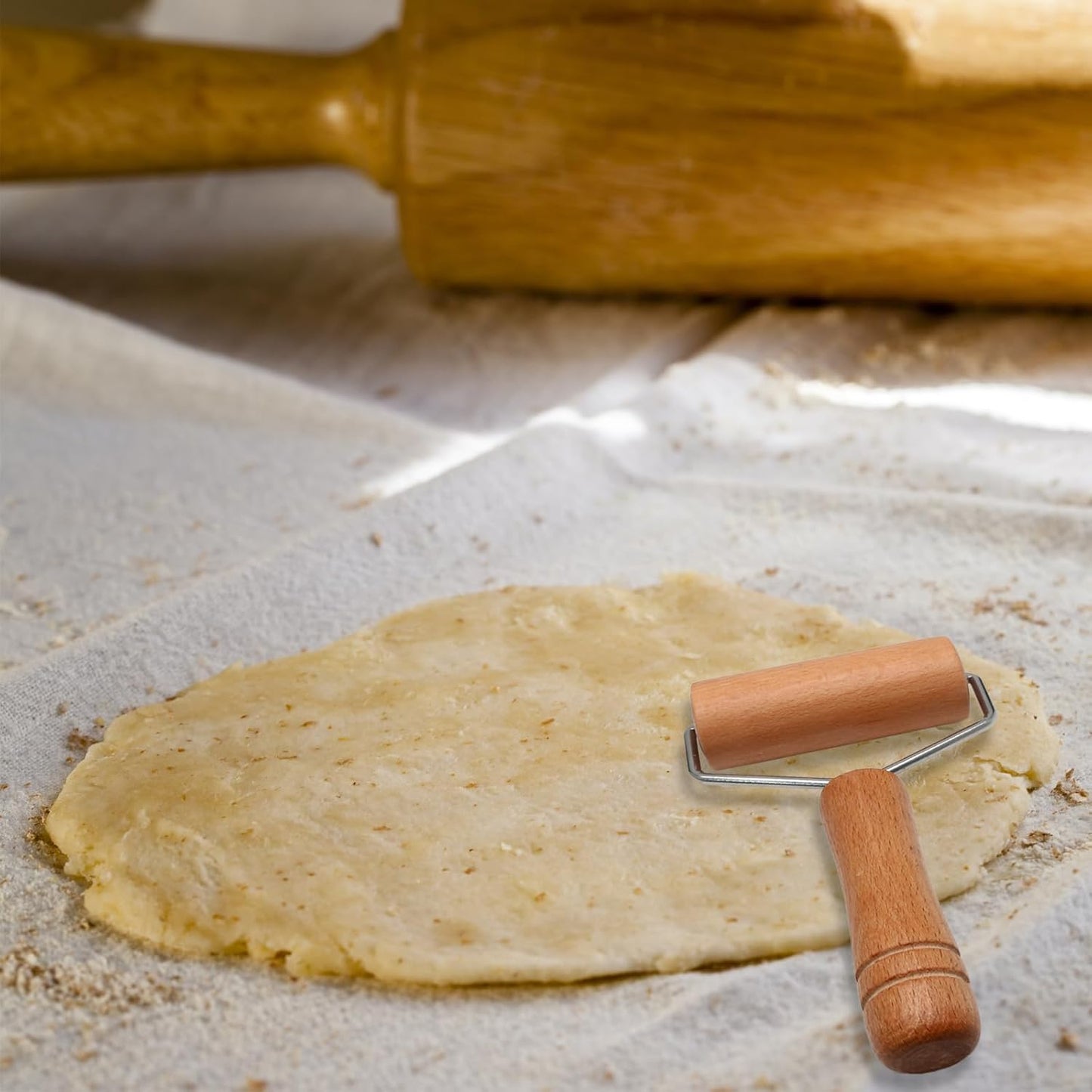 Wooden Rolling Pin, Ergonomic Non-Stick Pizza Baker Dough Pastry Roller for Kitchen Home Cooking Baking (T Square Type)