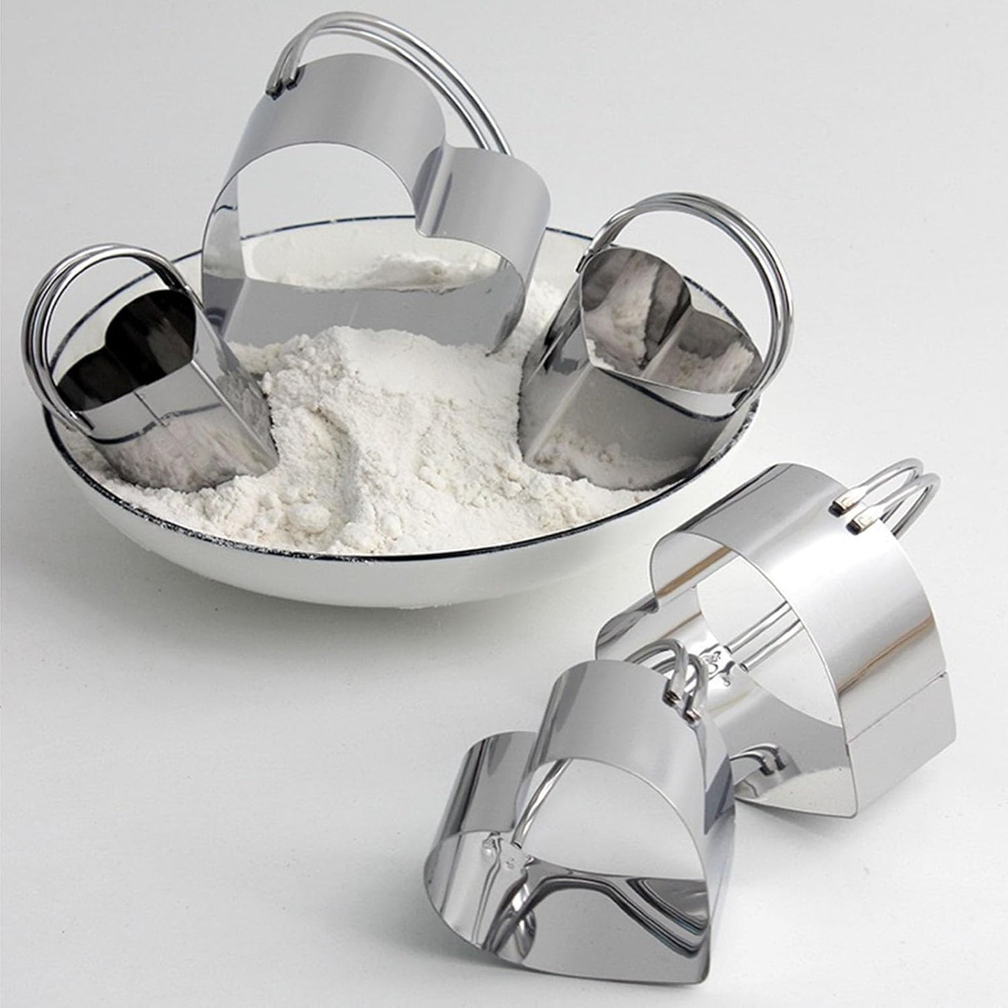 5-Piece Round Cookie Cutters Set with Handles, Stainless Steel Baking Tools for Biscuit/Sandwich/Cake/Bow Shapes - Precise Cutters for Cookies, Dumplings, Scones & Donut Decorations