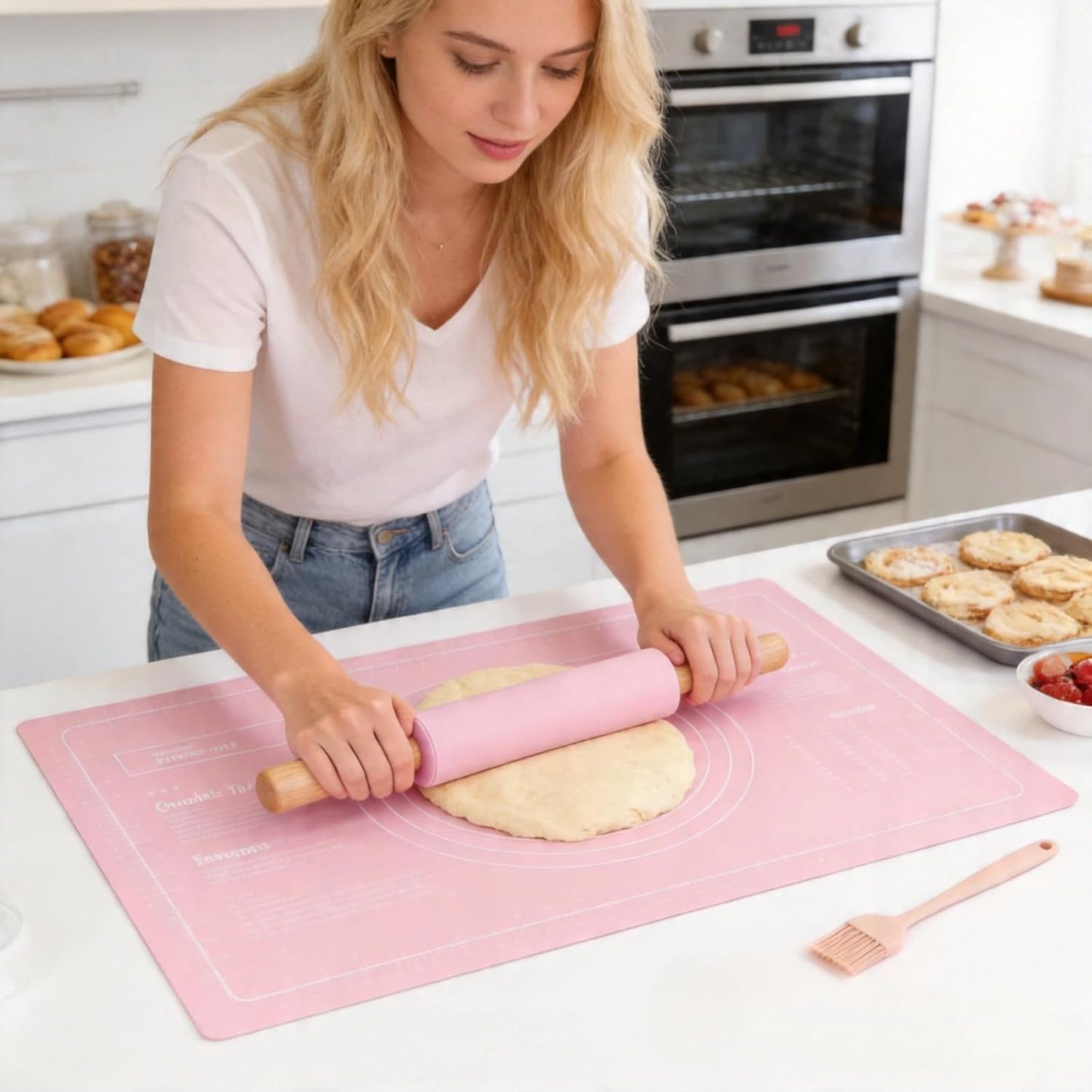 Silicone Rolling Pin for Baking,15Inch Pastry Dough Roller with Wooden Handle,Non Stick Surface Rolling Pin for Dough Cookie Pastry Tapered Dumpling Baking Supplies Kitchen Accessories