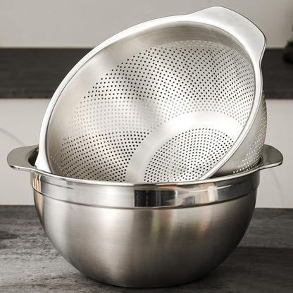 18/8 Stainless Steel Microwell Colander, 2.5QT Large Capacity with Handle Kitchen Food Strainer Basket for Washing Vegetables, Fruits, Rice, and Pasta (primary colour, 2.5QT)