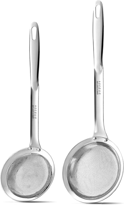 Ugotit Skimmer Spoon Stainless Steel, Fine Mesh Strainer for Cooking, Fat Skimmer & Hot Pot Skimmer, Dishwasher Safe Kitchen Gadget (DIA 3.5Inch)