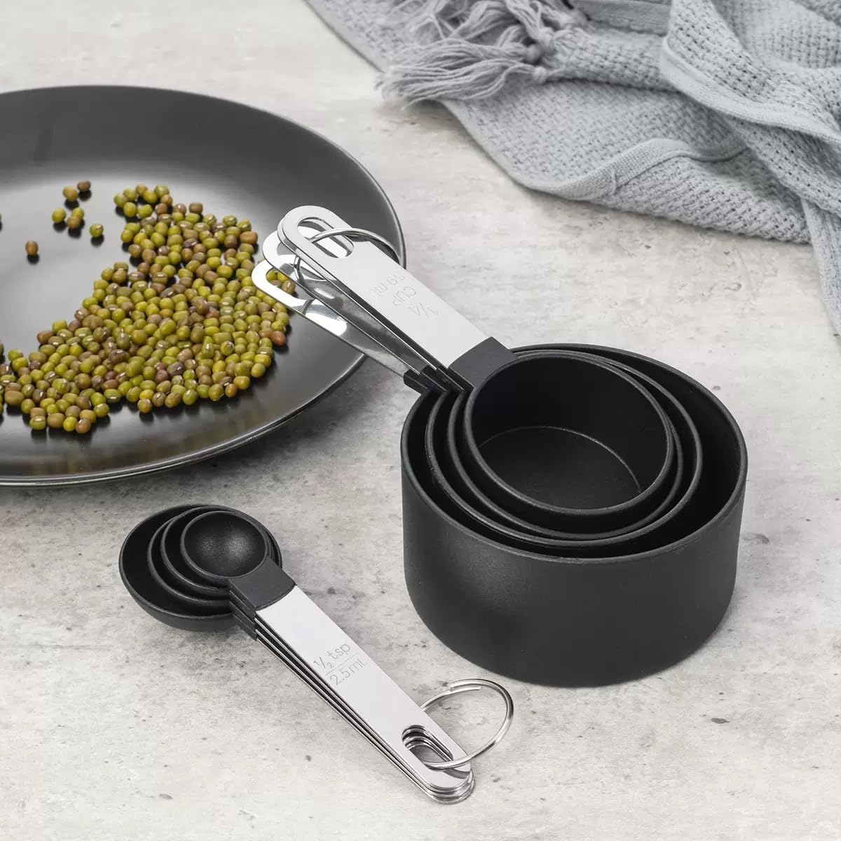 8 Pcs Measuring Cups and Spoons Set, Stackable Black Measuring Spoons for Measuring Dry and Liquid Ingredients Small Teaspoon with Plastic Head