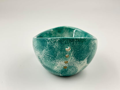 Ceramic Herb Stripper Bowl with Multi-Size Holes, Handmade Kitchen Tool, White (Green)