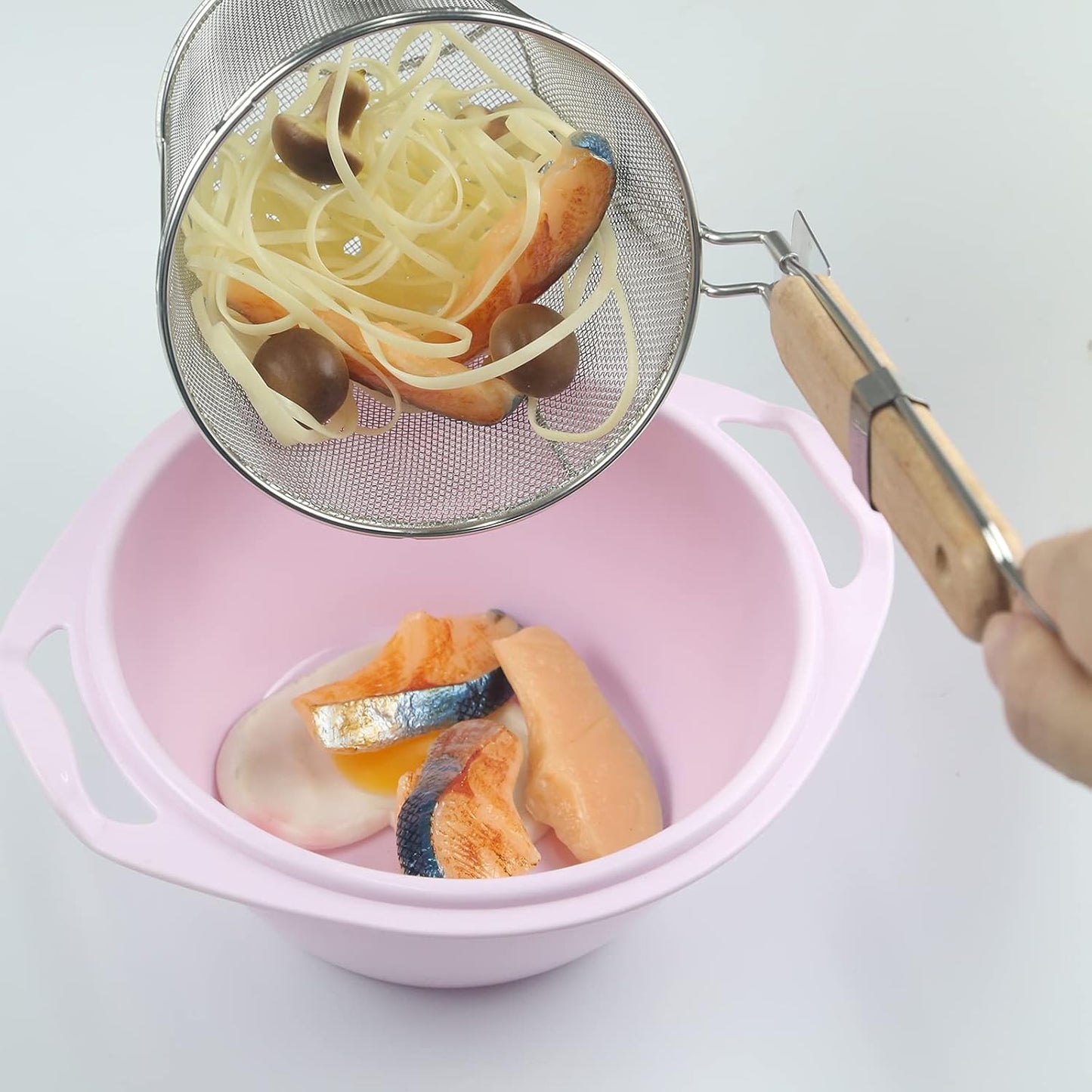 Tenta Kitchen Micro-Perforated Stainless Steel Pasta Basket Mesh Spider Food Dumpling Noodle Strainer,Fine Mesh Skimmer Kitchen Fine Sieve Mesh Strainer with Wooden Handle (Strainer, 12cm)