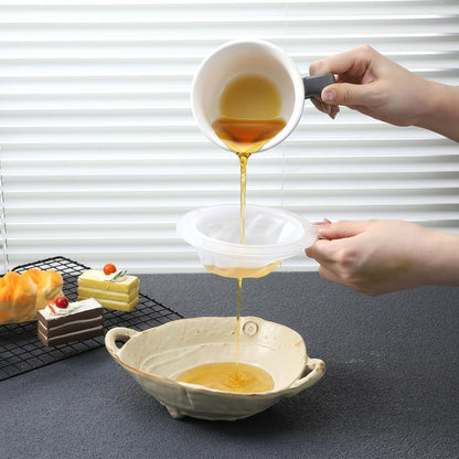 200 Mesh Food Filter Strainer, 5.4 Inch Nylon Mesh Strainer Plastic Sieve Fine Meshs for Filtering Juice, Oils, Wine, Soy Milk Honey Cheese Whey Grease, White