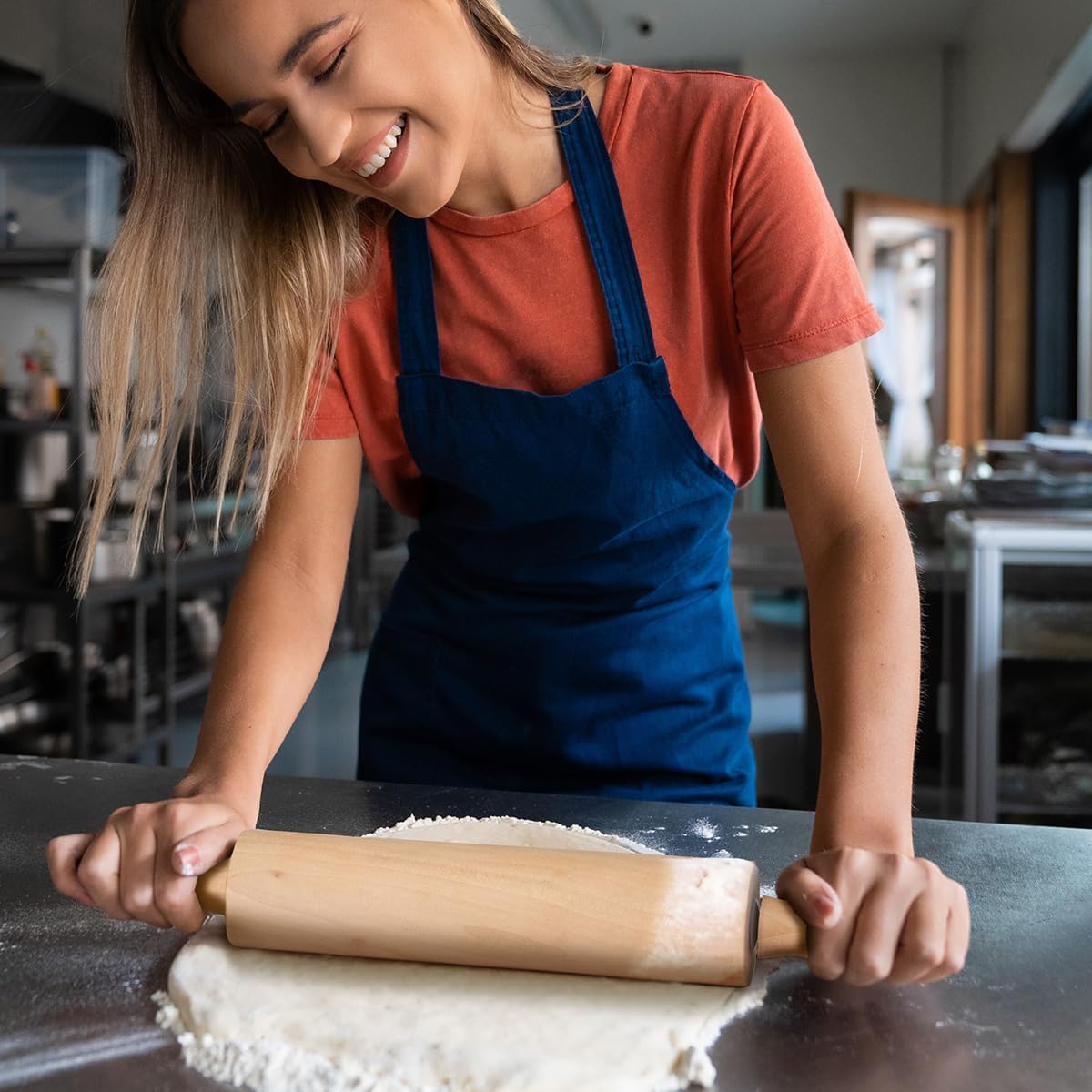 Glad Wood Rolling Pin, 17.5 Inch - Large Dough Roller for Baking, Pizza, Cookies - Heavy Duty, Natural Wooden Kitchen Essential
