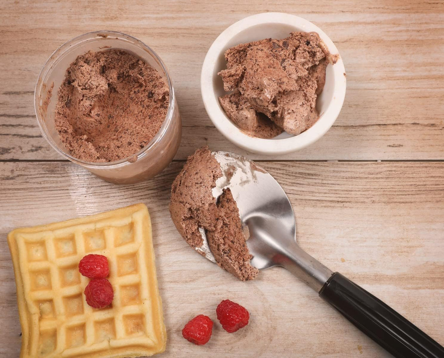 Heavy Duty Ice Cream Spade Scoop - with Non-Slip Comfortable Plastic Handle - Stainless Steel Ice Cream Paddle for Hard or Creamy Ice Cream - Ice Cream Scooper Durable Bend Proof