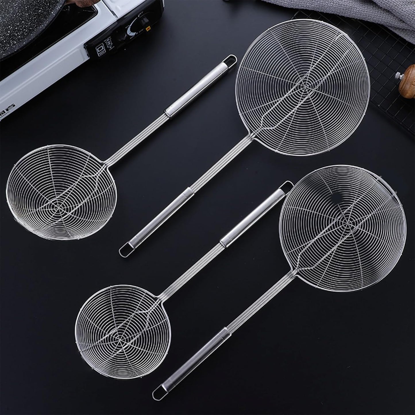 Stainless Steel Spider Skimmer, Set of 2 Professional Kitchen Pasta Strainer Spoon with Long Handle (L17 x D7.5 and L15.7 x D6)