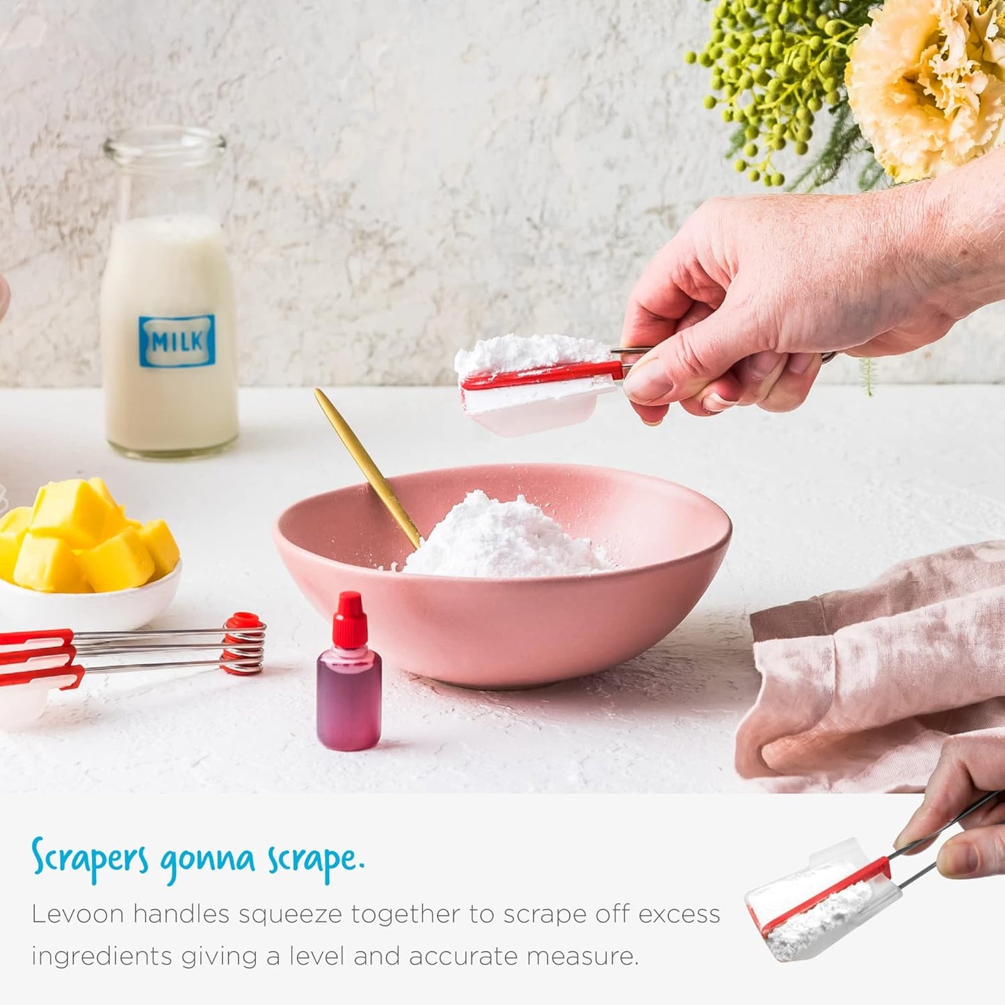 Dreamfarm Levoons Self-Levelling Measuring Spoon Set, Measures 1/4 Teaspoon up to 1 Tablespoon - Pack of 4, Red