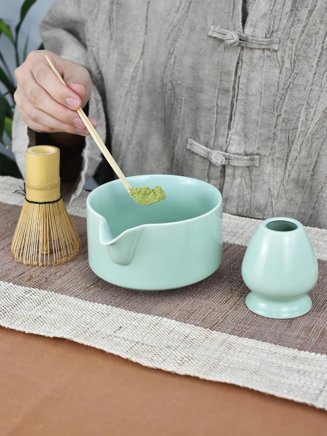 Artcome 4 Pcs Complete Matcha Ceremony Kit - Japanese Bowl With Pouring Spout, Whisk, Holder, Scoop - Tea Set for Making Usucha, Koicha and Latte (Green)